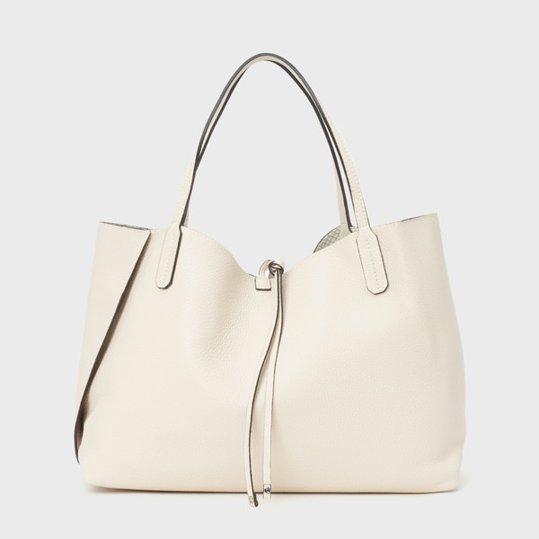 レイ L｜GIANNI CHIARINI(ジャンニ キアリーニ) │ 公式通販ストア  ハンドバッグ、トート、ショルダー、バックパック、クラッチ、クロスボディ、財布