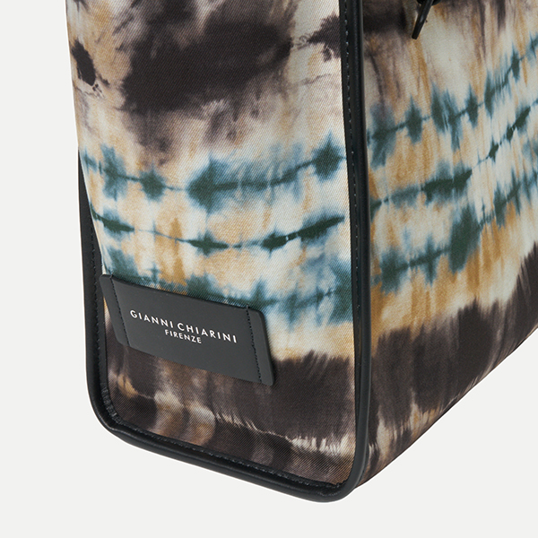 マルチェッラ M 詳細画像 VAR.NERO 3