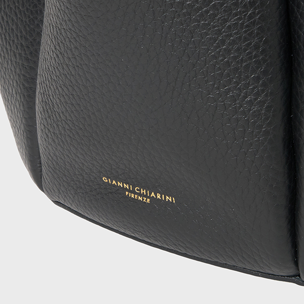 リリー M 詳細画像 NERO 4