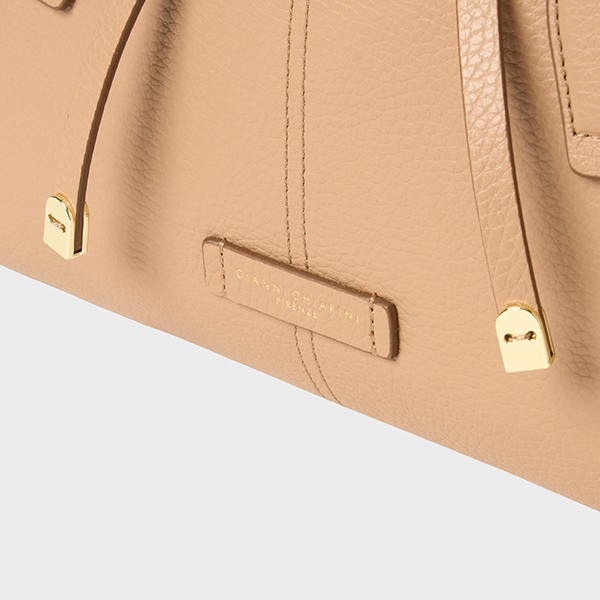 アリーナ 詳細画像 CLAY 4