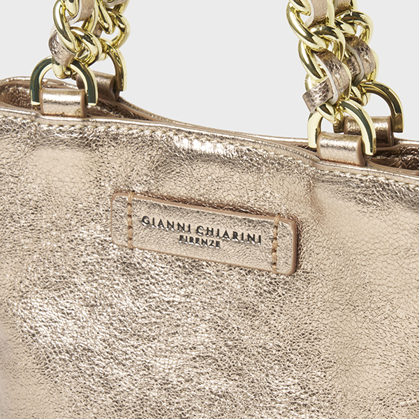 カミッラ 詳細画像 MIRAGE 4