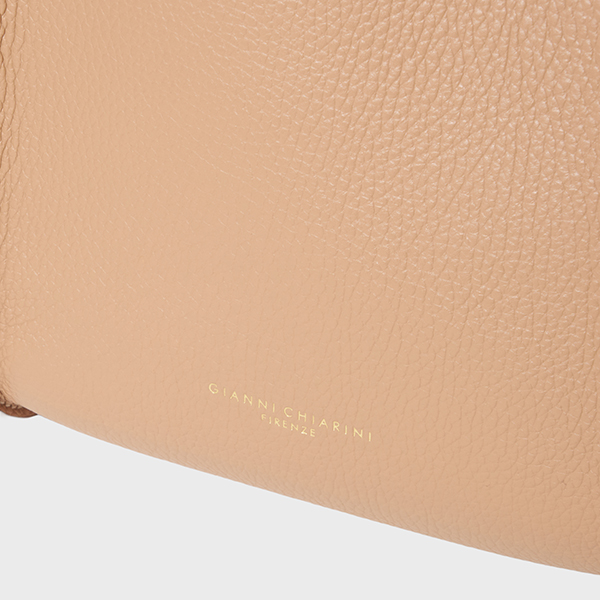 ザハラ M 詳細画像 CLAY 4