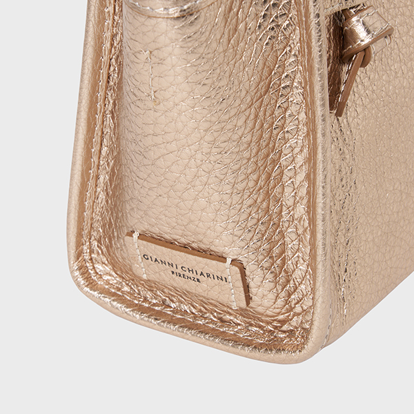 ミス マルチェッラ 詳細画像 MIRAGE 3