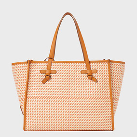 マルチェッラ M